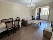 Satılır 3 otaqlı köhnə tikili 60 m², Qara Qarayev m., photo 2 from 8