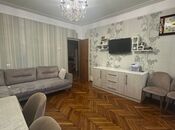 Satılır 2 otaqlı köhnə tikili 60 m², Əhmədli q., photo 1 from 8