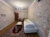 İcarəyə verilir 2 otaqlı köhnə tikili 65 m², Memar Əcəmi m., photo 3 from 8