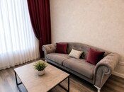 Сдаётся 2-комн. новостройка 100 м², м. Низами, photo 1 from 7