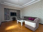 Satılır 5 otaqlı həyət evi/bağ evi 220 m², Zabrat q., photo 1 from 8
