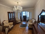 İcarəyə verilir 3 otaqlı köhnə tikili 90 m², Gənclik m., photo 1 from 8