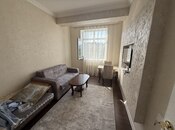 İcarəyə verilir 1 otaqlı yeni tikili 45 m², İnşaatçılar m., photo 1 from 8