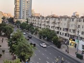 Продаётся 3-комн. вторичка 77 м², Насиминский  р., photo 1 from 8
