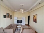 Продаётся 2-комн. новостройка 60 м², м. Иншаатчылар, photo 1 from 4