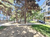 Satılır 2 otaqlı köhnə tikili 55 m², Memar Əcəmi m., photo 2 from 8
