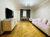 Satılır 3 otaqlı köhnə tikili 90 m², Elmlər Akademiyası m., photo 3 from 8