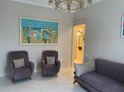 Сдаётся 3-комн. вторичка 80 м², м. Ичеришехер, photo 1 from 8
