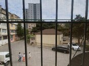 Satılır 2 otaqlı köhnə tikili 35 m², İnşaatçılar m., photo 5 from 8