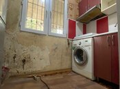 Satılır 2 otaqlı köhnə tikili 35 m², İnşaatçılar m., photo 2 from 8