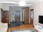 Сдаётся 2-комн. новостройка 86 м², м. 8 ноября, photo 2 from 8