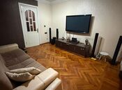 Satılır 2 otaqlı köhnə tikili 55 m², İnşaatçılar m., photo 3 from 8