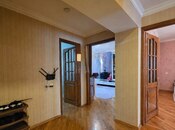 Satılır 3 otaqlı köhnə tikili 87 m², İnşaatçılar m., photo 5 from 6