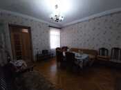 İcarəyə verilir 2 otaqlı köhnə tikili 60 m², 28 May m., photo 1 from 6