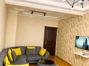 Сдаётся 2-комн. новостройка 80 м², м. 20 января, photo 2 from 8