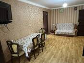 Продаётся 2-комн. вторичка 55 м², м. Иншаатчылар, photo 1 from 8