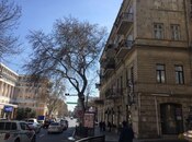 Сдаётся 3-комн. вторичка 110 м², м. Сахил, photo 1 from 8