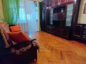 Satılır 3 otaqlı köhnə tikili 65 m², İnşaatçılar m., photo 1 from 8