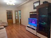 Satılır 3 otaqlı köhnə tikili 80 m², Neftçilər m., photo 1 from 8