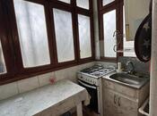 Satılır 2 otaqlı köhnə tikili 31 m², Elmlər Akademiyası m., photo 4 from 8