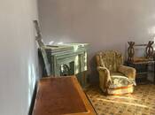 Satılır 4 otaqlı köhnə tikili 141 m², Nizami m., photo 2 from 8