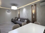 Satılır 2 otaqlı köhnə tikili 65 m², Azadlıq Prospekti m., photo 2 from 8
