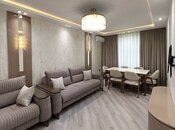 Satılır 2 otaqlı köhnə tikili 65 m², Azadlıq Prospekti m., photo 1 from 8