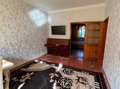 İcarəyə verilir 2 otaqlı köhnə tikili 70 m², Memar Əcəmi m., photo 2 from 8