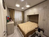 Satılır 2 otaqlı köhnə tikili 60 m², Massiv D q., photo 1 from 8