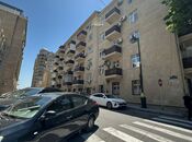 Продаётся 1-комн. вторичка 30 м², м. Ичеришехер, photo 2 from 8