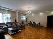 Satılır 5 otaqlı köhnə tikili 115 m², Yeni Yasamal q., photo 1 from 8