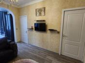 Satılır 2 otaqlı köhnə tikili 55 m², Memar Əcəmi m., photo 2 from 8