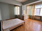 İcarəyə verilir 3 otaqlı yeni tikili 130 m², 28 May m., photo 2 from 8