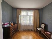 Satılır 3 otaqlı köhnə tikili 70 m², Yasamal q., photo 4 from 6