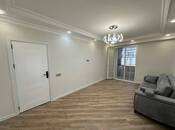 Satılır 2 otaqlı köhnə tikili 45 m², Qara Qarayev m., photo 2 from 8