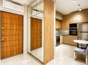 Сдаётся 2-комн. новостройка 70 м², м. 8 ноября, photo 2 from 8