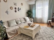 Satılır 4 otaqlı köhnə tikili 100 m², Xalqlar Dostluğu m., photo 3 from 8