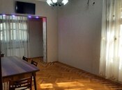 İcarəyə verilir 2 otaqlı köhnə tikili 85 m², Azadlıq Prospekti m., photo 2 from 8