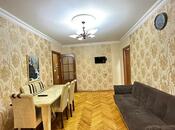 Продаётся 2-комн. вторичка 48 м², м. Элмляр Академиясы, photo 1 from 8