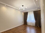 Продаётся 2-комн. вторичка 65 м², м. Иншаатчылар, photo 1 from 8