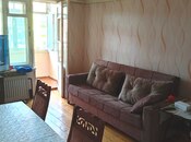 Satılır 2 otaqlı köhnə tikili 55 m², Qara Qarayev m., photo 2 from 8