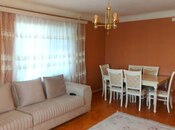 Satılır 2 otaqlı köhnə tikili 55 m², Qara Qarayev m., photo 2 from 8