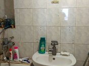 Satılır 2 otaqlı köhnə tikili 55 m², Qara Qarayev m., photo 7 from 8