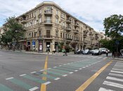 Satılır 1 otaqlı köhnə tikili 39 m², Sahil m., photo 1 from 8