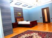 İcarəyə verilir 4 otaqlı yeni tikili 210 m², 28 May m., photo 2 from 8
