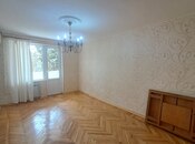 Продаётся 3-комн. вторичка 80 м², м. Кара Караев, photo 1 from 8