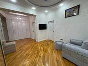 Satılır 3 otaqlı köhnə tikili 120 m², İnşaatçılar m., photo 2 from 8