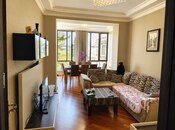 Продаётся 3-комн. вторичка 90 м², Насиминский  р., photo 1 from 8