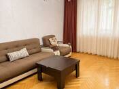 Продаётся 3-комн. вторичка 75 м², м. Элмляр Академиясы, photo 2 from 8