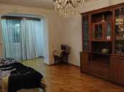 Satılır 3 otaqlı köhnə tikili 90 m², Neftçilər m., photo 1 from 8